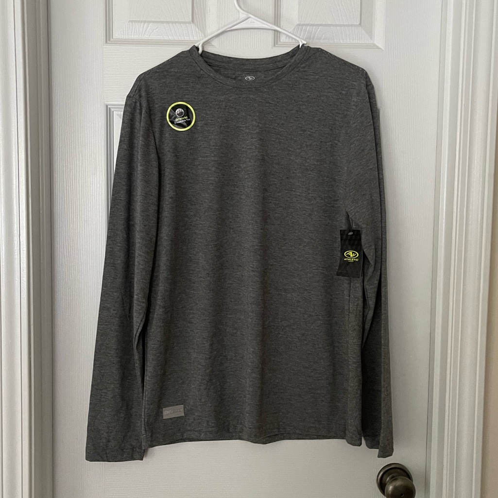 Performance Tee Nwt